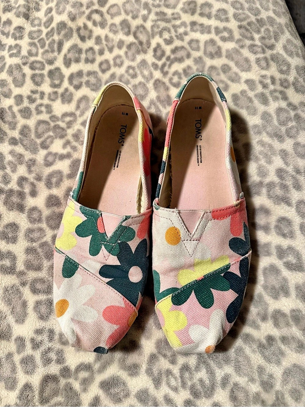 TOMS Alpargata Slip-On Flats Floral in Pink & Green